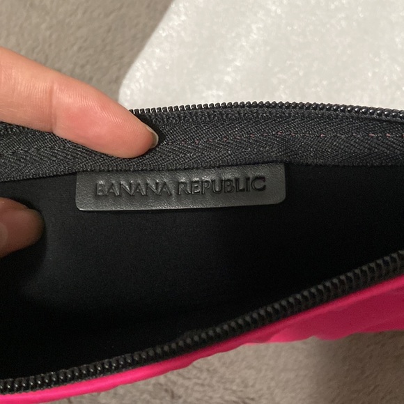 Banana Republic makeup clutch - Picture 5 of 5